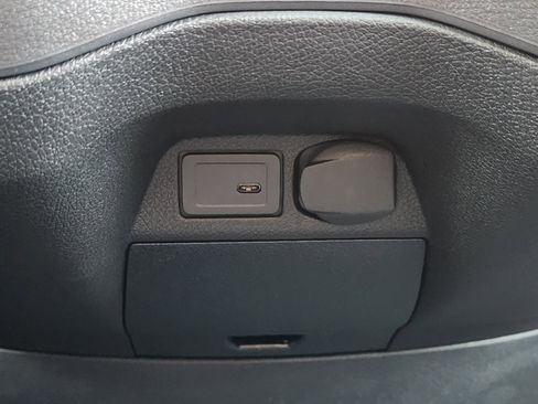 New 2024 Mercedes-Benz eSprinter 170 Cargo image 20