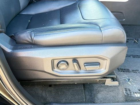 Used 2023 Toyota Tundra Platinum RWD image 31
