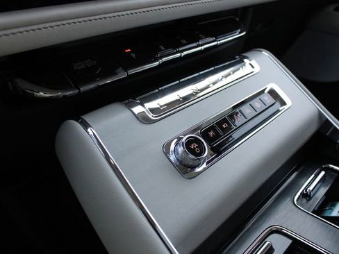 New 2026 Lincoln Aviator Reserve AWD/4WD image 45