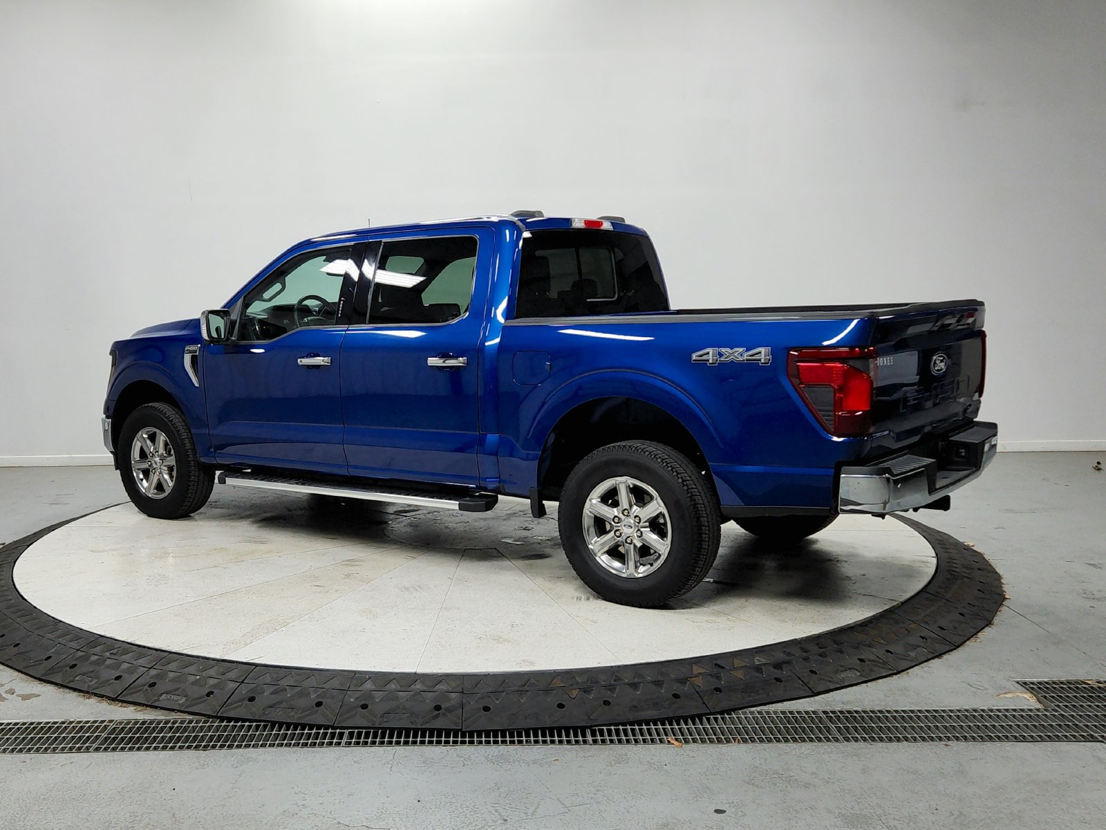 Used 2024 Ford F150 XLT w/ Equipment Group 302A MID AWD/4WD image 6