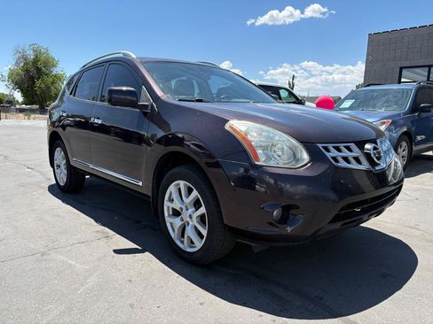Used 2013 Nissan Rogue SL FWD image 1