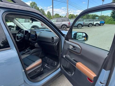 Used 2024 Ford Bronco Sport Outer Banks AWD/4WD image 17
