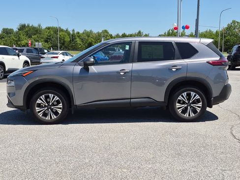 Used 2023 Nissan Rogue SV AWD/4WD image 5