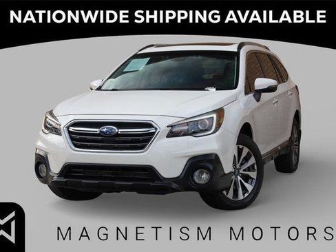 Used 2018 Subaru Outback 3.6R Touring w/ Popular Package #3 AWD/4WD image 1