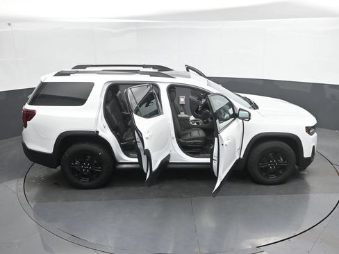 Used 2023 GMC Acadia AT4 w/ Technology Package AWD/4WD image 46