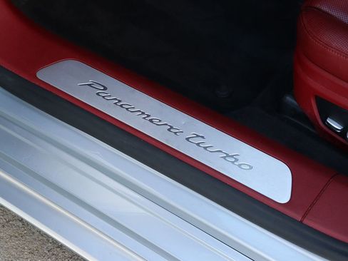 Used 2017 Porsche Panamera Turbo image 50