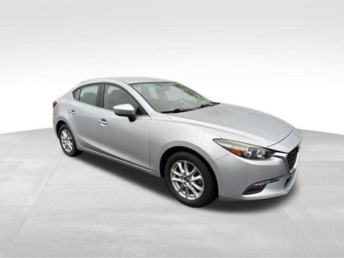 Used 2017 MAZDA MAZDA3 Sport w/ Preferred Equipment Package FWD image 3