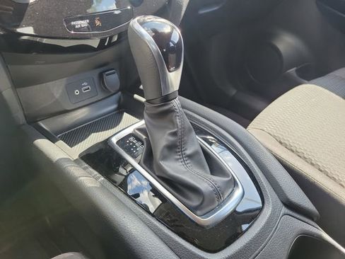 Used 2020 Nissan Rogue Sport S FWD image 29