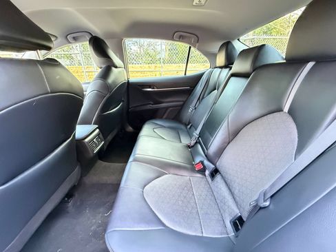 Used 2024 Toyota Camry XSE FWD image 25