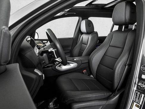 Certified 2025 Mercedes-Benz GLS 450 4MATIC image 16