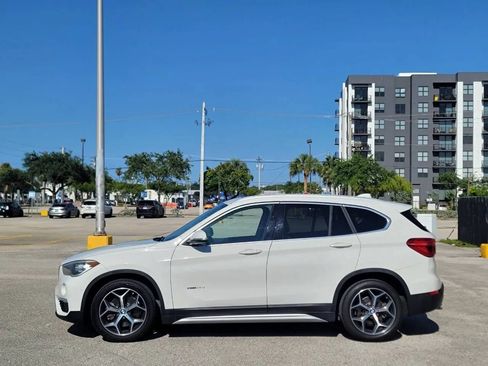Used 2017 BMW X1 sDrive28i FWD image 9