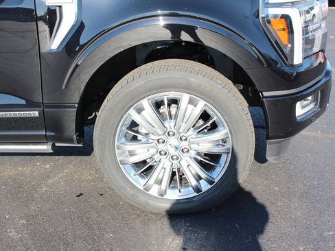 Used 2024 Ford F150 Platinum w/ Equipment Group 703A Plus image 5