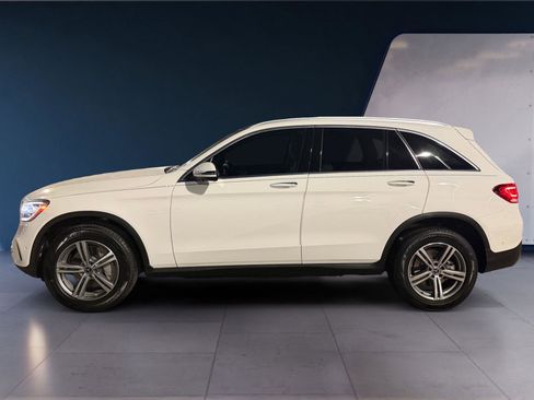 Used 2022 Mercedes-Benz GLC 300 image 2