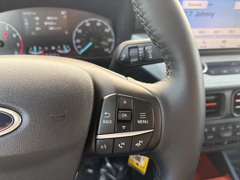 Certified 2024 Ford Maverick XLT w/ XLT Luxury Package AWD/4WD image 35
