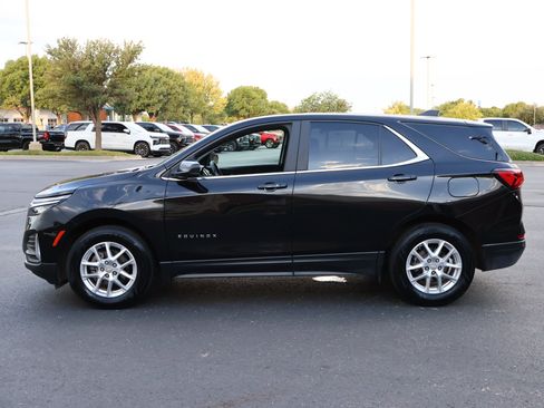 Used 2022 Chevrolet Equinox LT FWD image 30