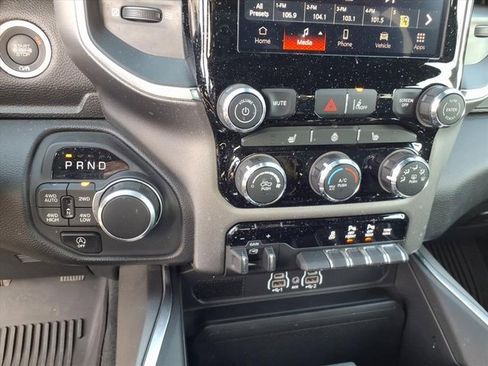 Used 2025 RAM 1500 Big Horn image 13
