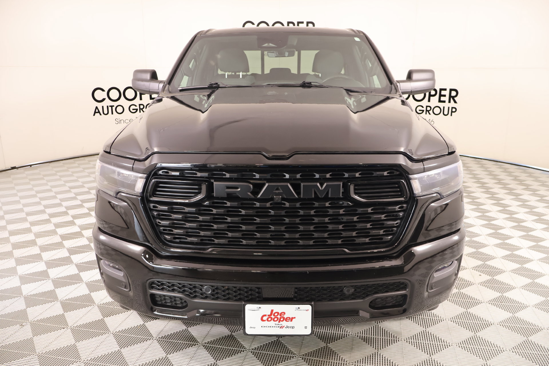 Used 2025 RAM 1500 Tradesman w/ Night Edition AWD/4WD image 8