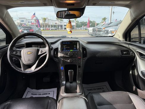 Used 2012 Chevrolet Volt Premium w/ Premium Trim Package image 13
