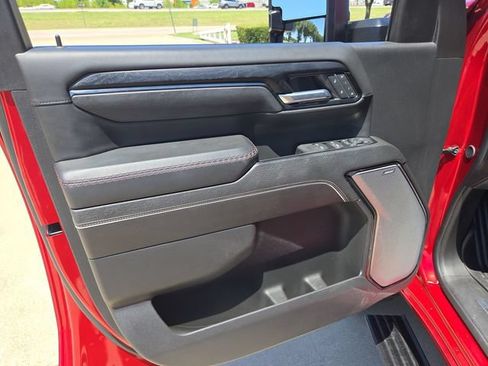 Used 2025 GMC Sierra 2500 AT4X AWD/4WD image 22