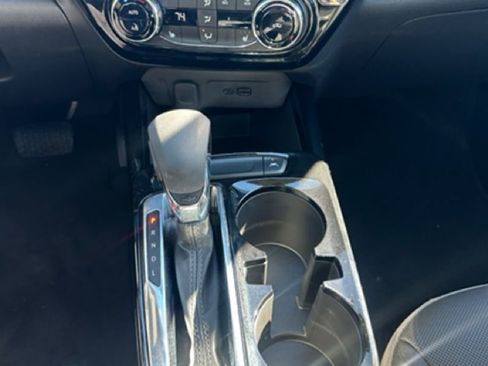 New 2025 Chevrolet Trax ACTIV image 14