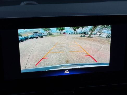 Used 2025 Chevrolet TrailBlazer LT image 17