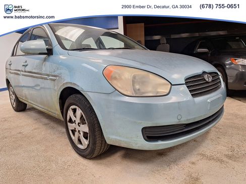 Used 2009 Hyundai Accent GLS image 1