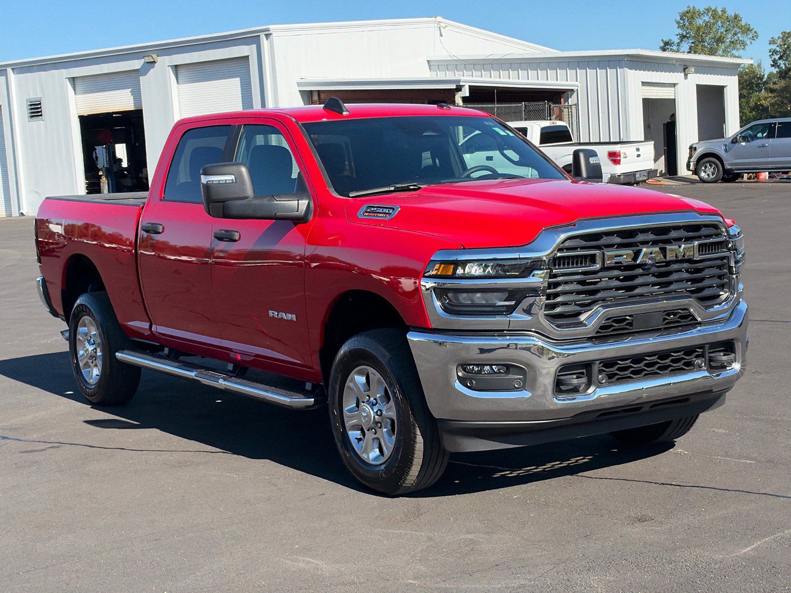 Used 2026 RAM 2500 Big Horn AWD/4WD image 3