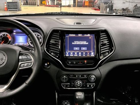 Used 2021 Jeep Cherokee High Altitude image 7