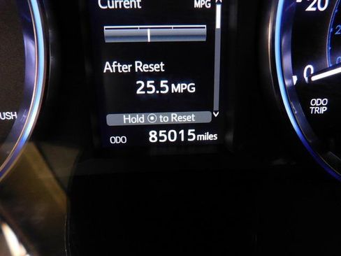 Used 2015 Toyota Highlander Limited image 40