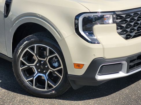 New 2025 Ford Maverick Lariat w/ 4K Tow Package image 6