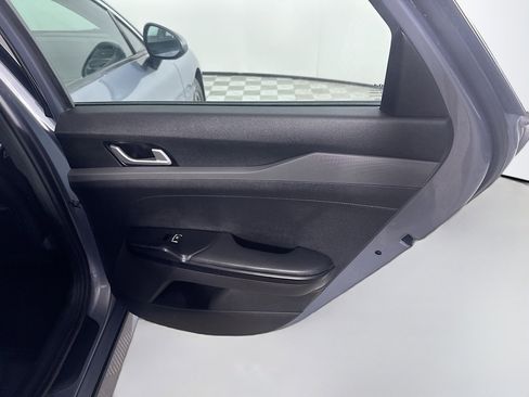 Used 2022 Kia K5 LXS image 28