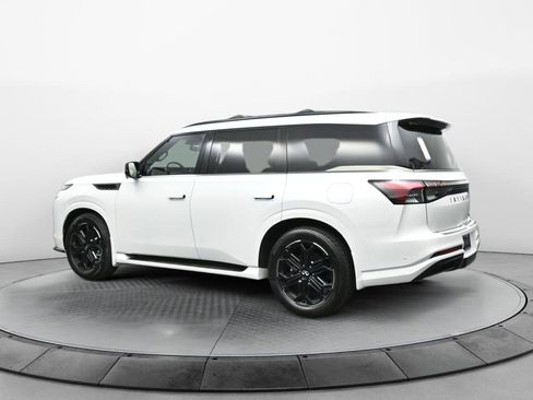 New 2026 INFINITI QX80 4WD image 4