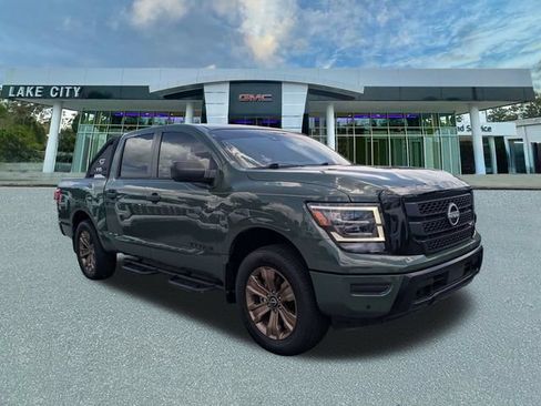 Used 2024 Nissan Titan SV w/ SV Bronze Edition Package RWD image 1