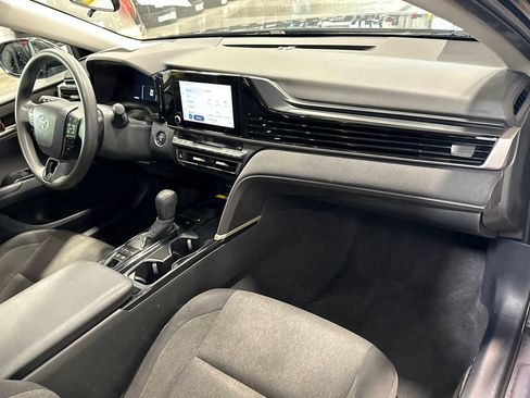 Used 2025 Toyota Camry LE FWD image 15