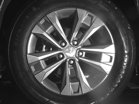 Used 2025 Chevrolet Equinox LT image 14