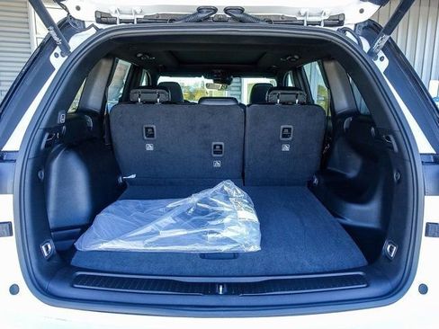 New 2025 Jeep Grand Cherokee Limited AWD/4WD image 22