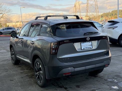 New 2026 Nissan Kicks SV w/ Cold Weather Package image 5