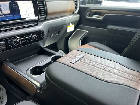 New 2026 Chevrolet Silverado 2500 High Country AWD/4WD image 28