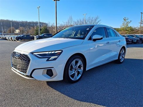 Used 2023 Audi A3 2.0T Premium image 3