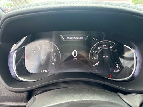 New 2026 RAM 2500 Laramie AWD/4WD image 22