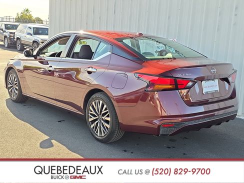 Used 2023 Nissan Altima 2.5 SV image 5