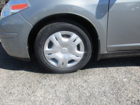 Used 2011 Nissan Versa 1.8 S w/ PWR Plus Pkg FWD image 12