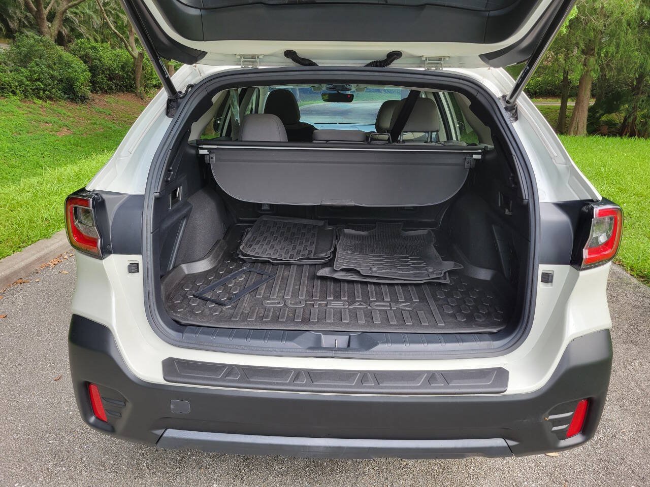 Used 2020 Subaru Outback Premium AWD/4WD image 15