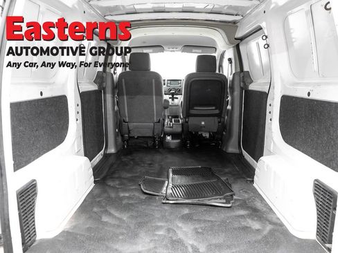 Used 2019 Nissan NV200 SV FWD image 9