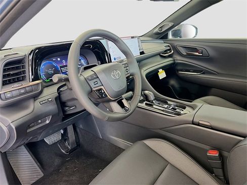 New 2026 Toyota Crown Limited image 19