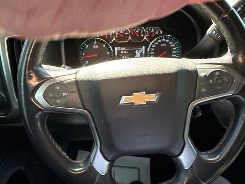 Used 2018 Chevrolet Silverado 1500 LT w/ All Star Edition AWD/4WD image 28