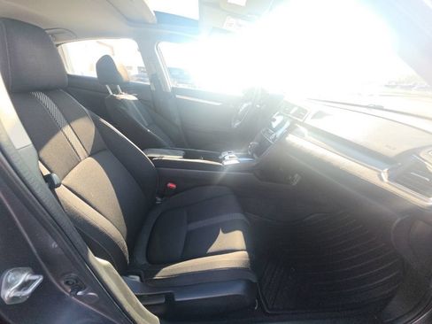 Certified 2018 Honda Civic EX image 30