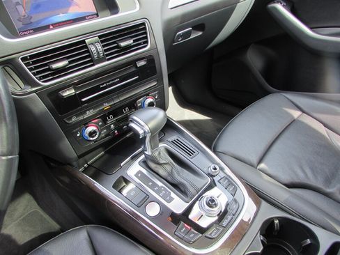 Used 2014 Audi Q5 2.0T Premium Plus w/ Premium Plus Package AWD/4WD image 17