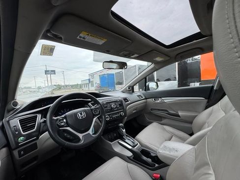 Used 2013 Honda Civic EX-L image 25