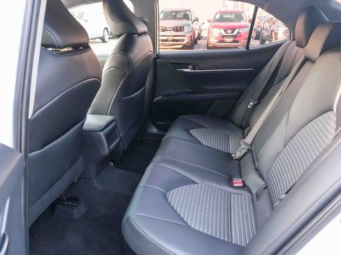 Certified 2020 Toyota Camry SE FWD image 19